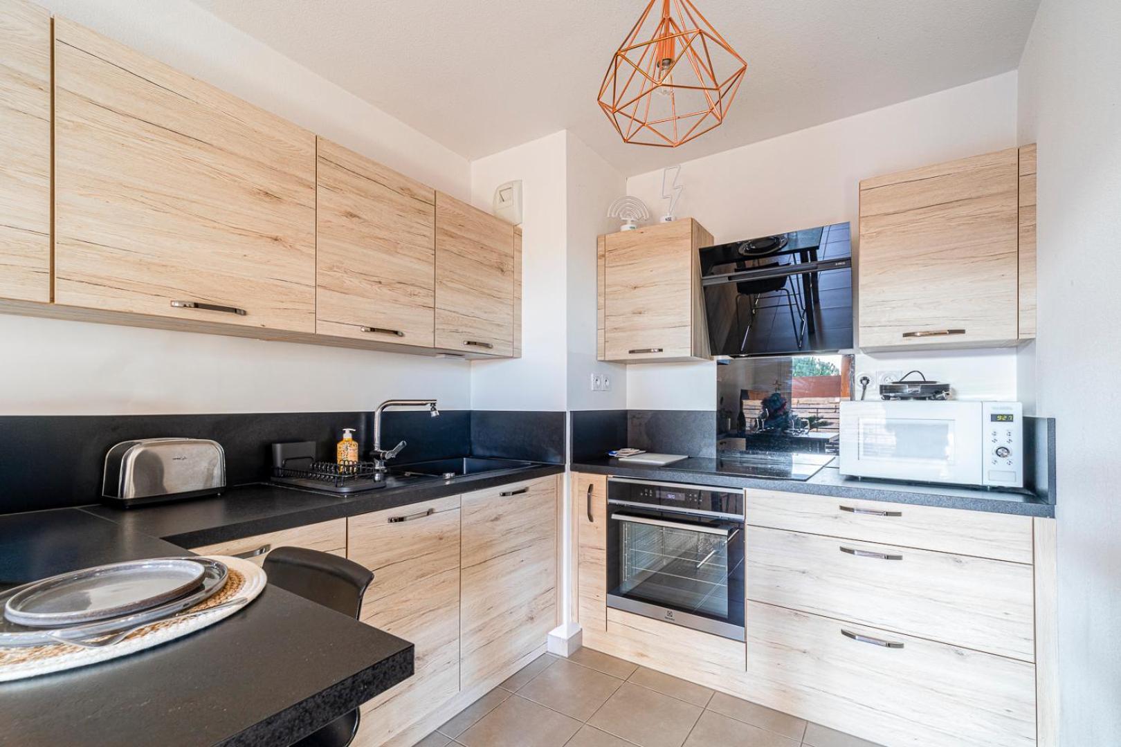 Appartement Charmant Au Porte De Montpellier Saint-Jean-de-Védas Kültér fotó